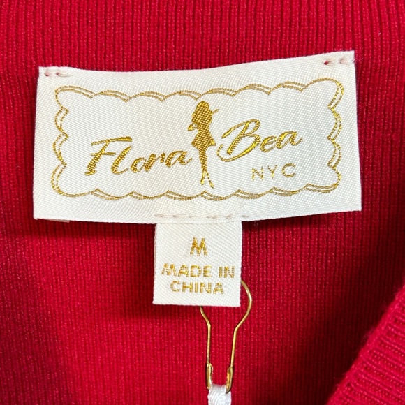 Flora Bea Stanley Sweater Top Holly Red Size Medium NWT - Picture 4 of 8
